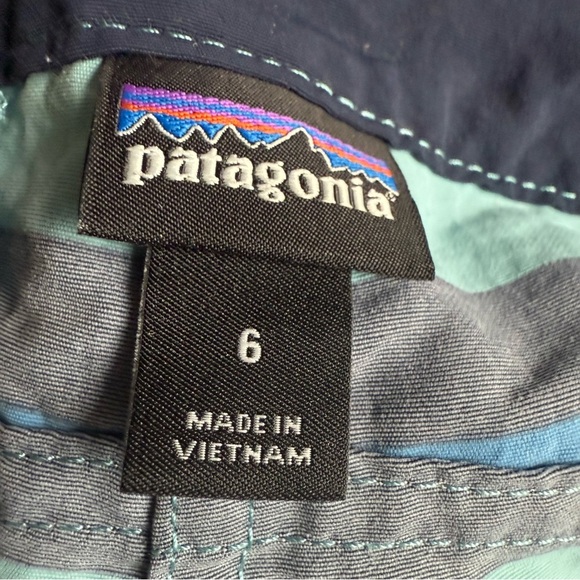 Patagonia Women’s Size 6 Striped Board Shorts Blue Purple Surf Swim Beach - Picture 9 of 11
